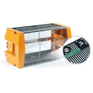 507203_ uzamykatelná plastová skříň s ventilátory pro 7 modulů a zdroj